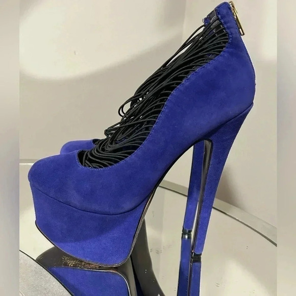Gently Used LONDON TRASH Blue Leather Ceres Platform Pumps, Size 8 - Picture 4 of 7